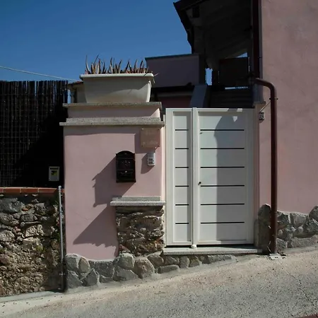 La Tra Cinque Terre E Versilia * Ameglia