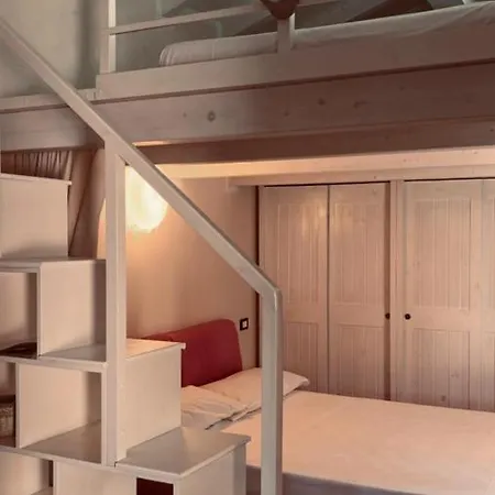 Casa vacanze La Tra Cinque Terre E Versilia Ameglia