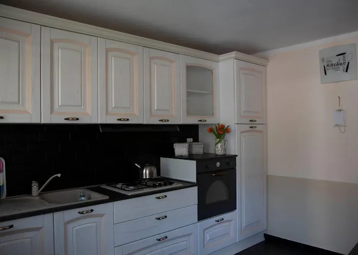 La Tra Cinque Terre E Versilia * Ameglia