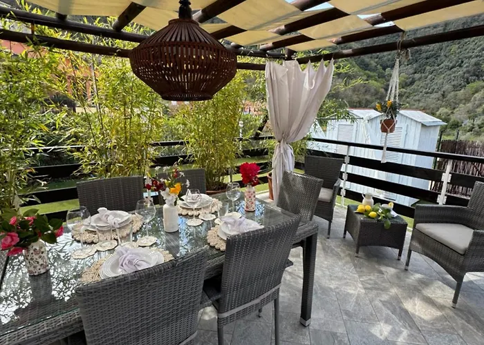 La Tra Cinque Terre E Versilia * Ameglia