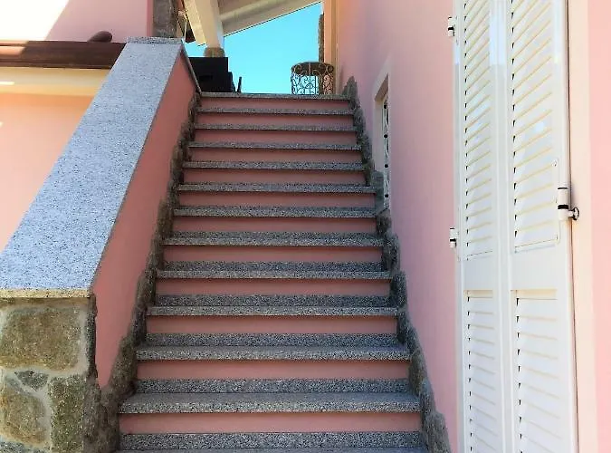 La Tra Cinque Terre E Versilia Ameglia